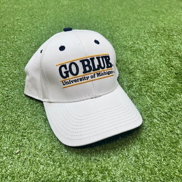 Michigan Wolverines Go Blue "The Game" Retro Script Embroidered Snapback Cap NWT - Picture 2 of 5